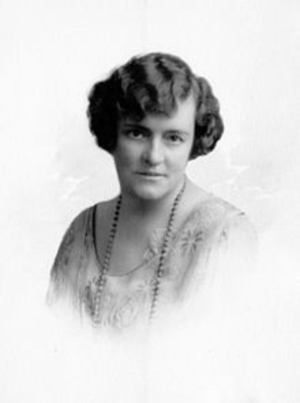 Original title:  Isabel Ecclestone Mackay.jpg