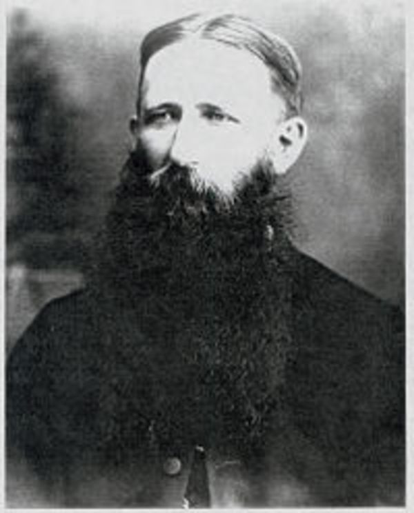 Titre original :  Reverend Edward Francis Wilson headshot.jpg