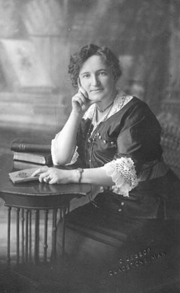 Titre original :  Nellie McClung. 