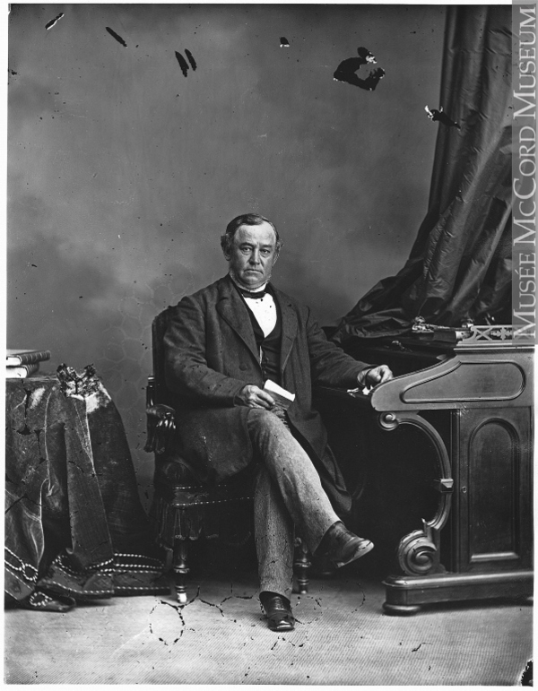 Titre original :  Photograph Hon. John Ross, politician, Montreal, QC, 1867 William Notman (1826-1891) 1867, 19th century Silver salts on glass - Wet collodion process 17 x 12 cm Purchase from Associated Screen News Ltd. I-27250 © McCord Museum Keywords:  male (26812) , Photograph (77678) , portrait (53878)