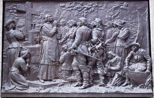 Original title:    Description Français : Bas-relief de Louis-Philippe Hébert, 1895, Monument à Maisonneuve, Place d'Armes, Montréal. Date 23 May 2011(2011-05-23) Source Own work Author Jean Gagnon

Camera location 45° 30' 17.25