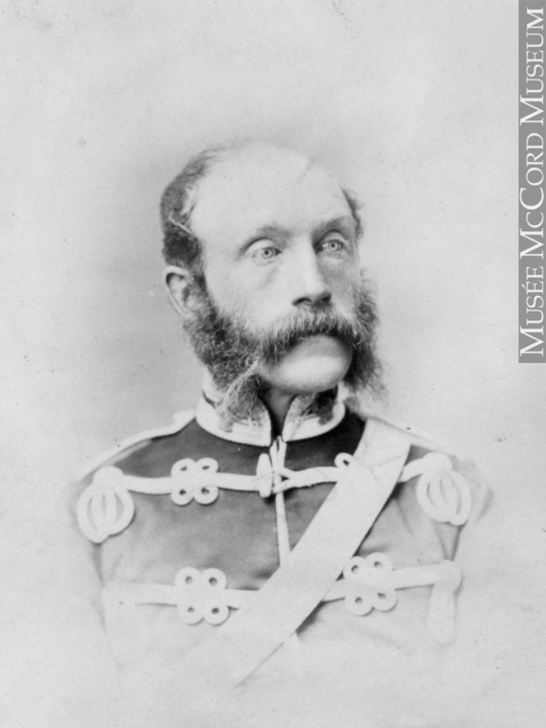 Titre original :  Photograph Lieut. Col. Maunsell, Montreal, QC, 1868 William Notman (1826-1891) 1868, 19th century Silver salts on paper mounted on paper - Albumen process 8.5 x 5.6 cm Purchase from Associated Screen News Ltd. I-33625.1 © McCord Museum Keywords:  male (26812) , Photograph (77678) , portrait (53878)